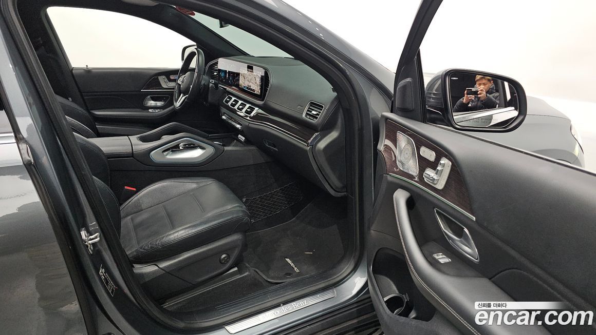 Mercedes-Benz GLE-Class 2021