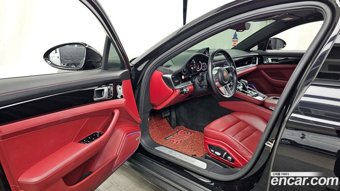 Porsche Panamera 2019