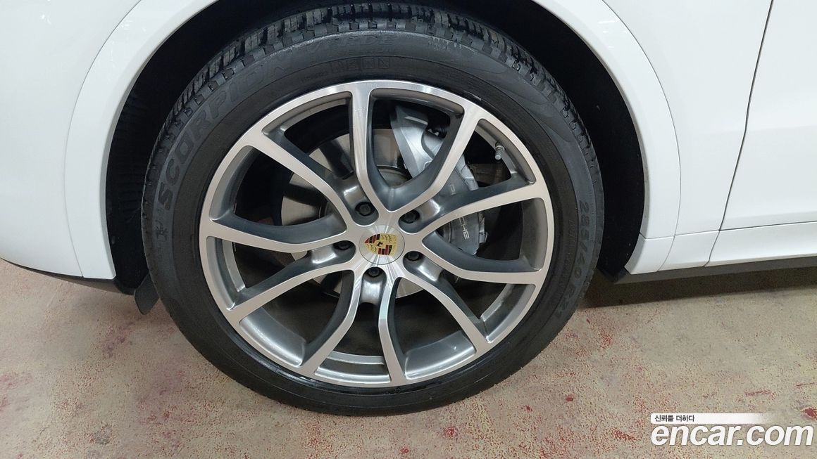 Porsche Cayenne 2019