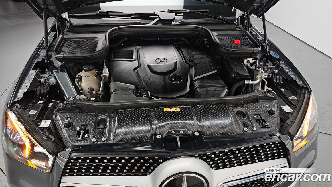 Mercedes-Benz GLE-Class 2021