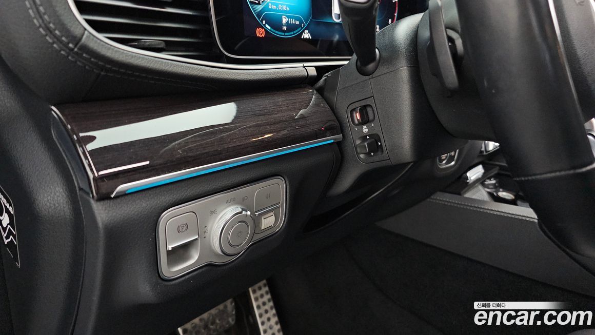 Mercedes-Benz GLE-Class 2021