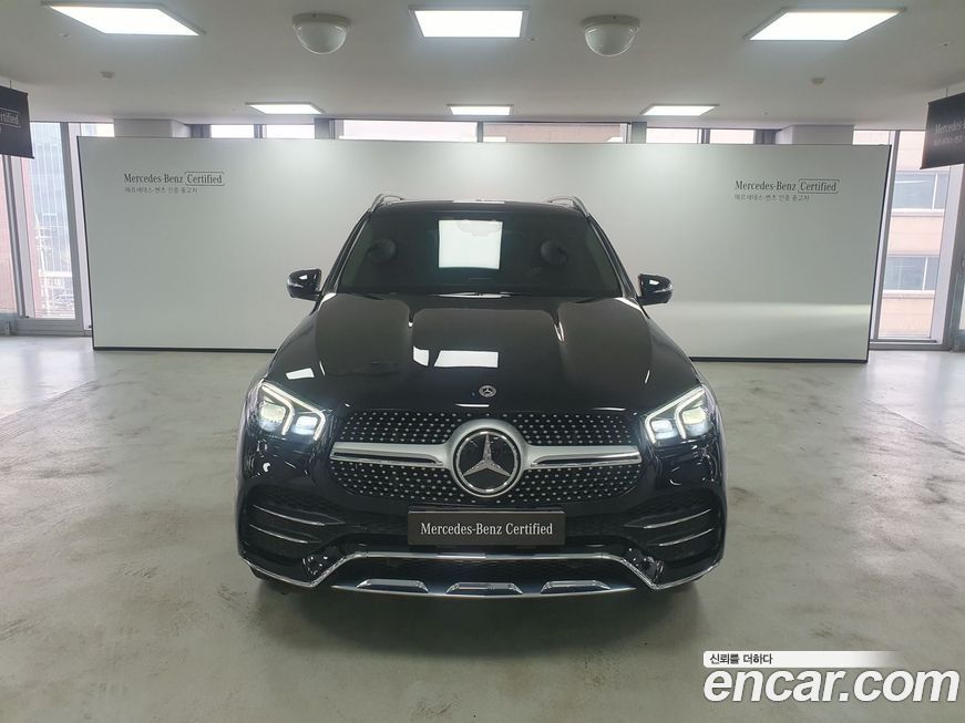 Mercedes-Benz GLE-Class 2021