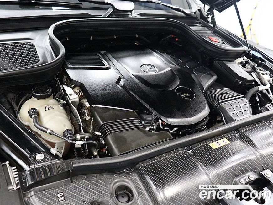 Mercedes-Benz GLE-Class 2021