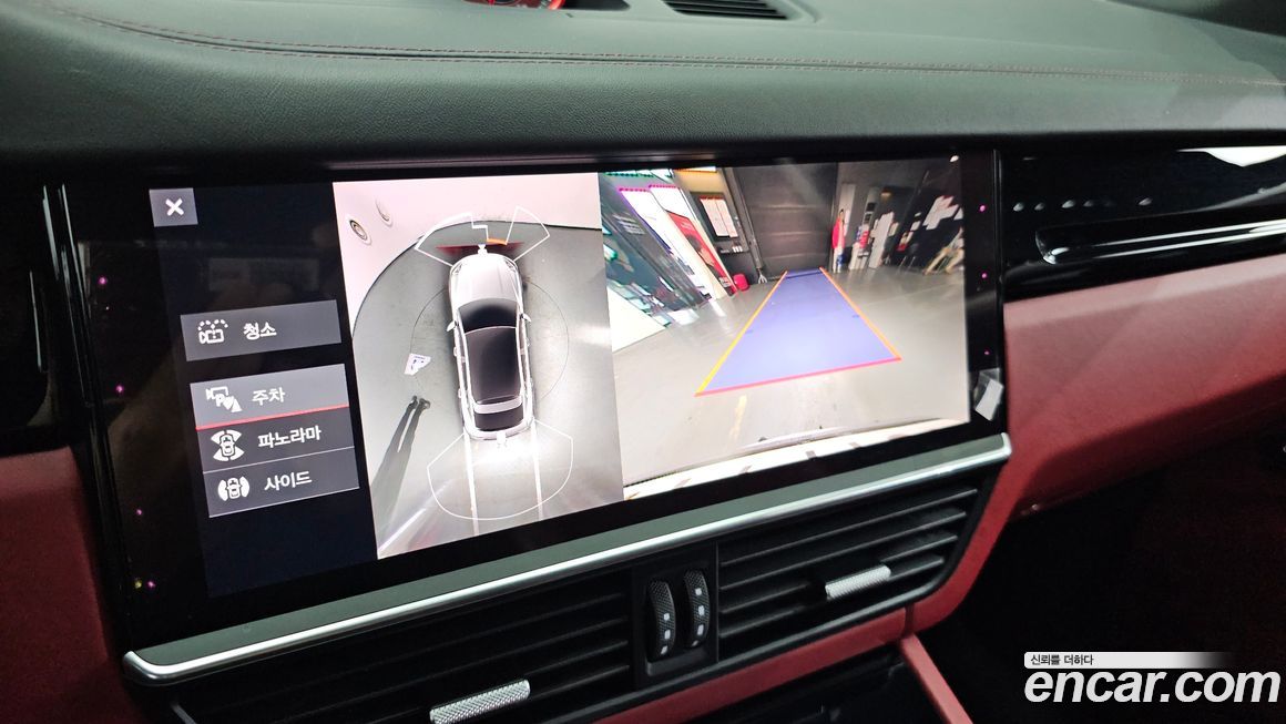 Porsche Cayenne 2021