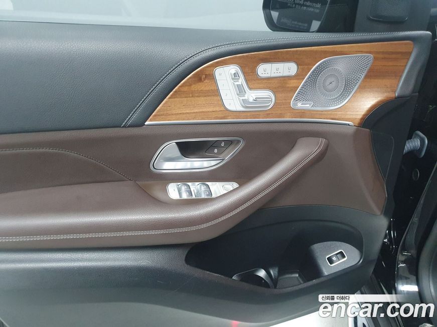 Mercedes-Benz GLE-Class 2021