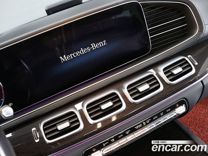 Mercedes-Benz GLE-Class 2021