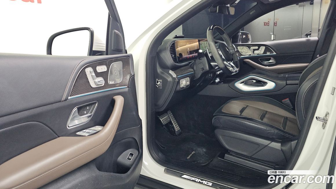 Mercedes-Benz GLE-Class 2021