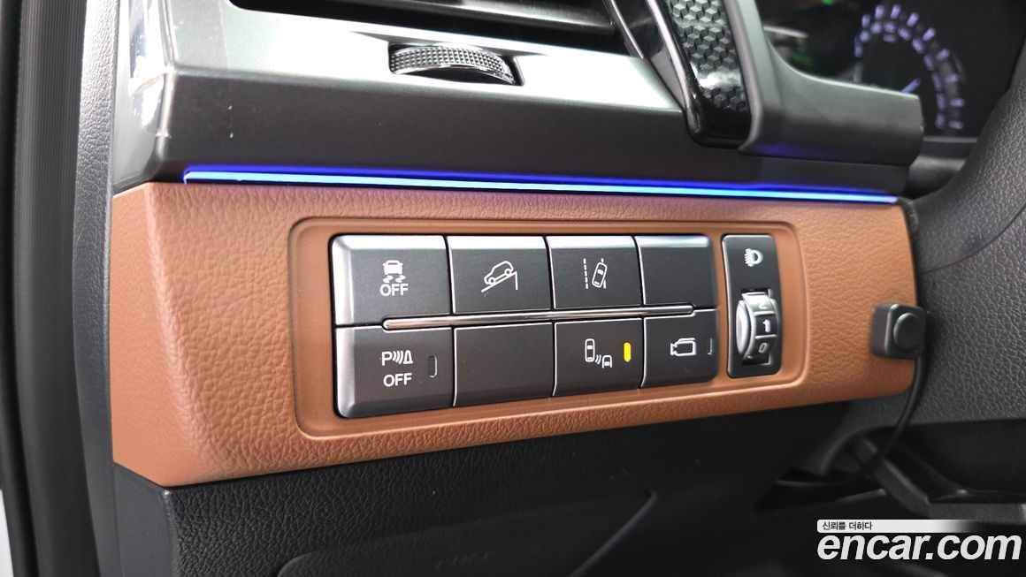 KG_Mobility_Ssangyong Rexton 2021