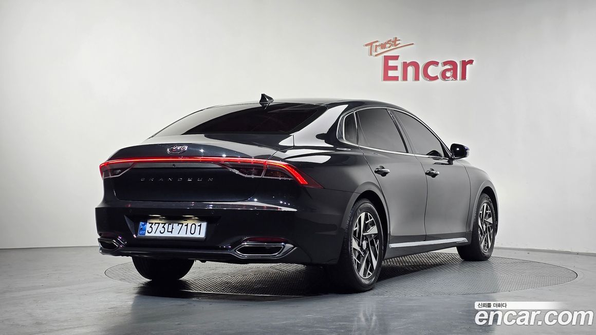 Hyundai Grandeur 2021