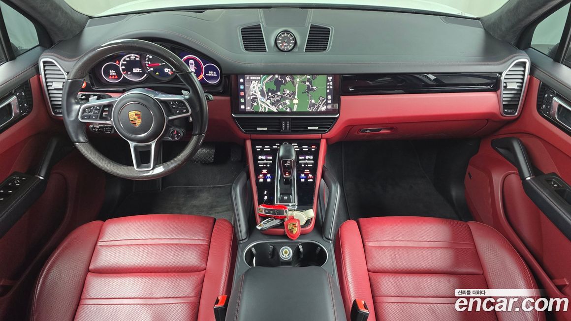 Porsche Cayenne 2022