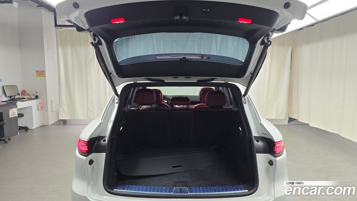 Porsche Cayenne 2022