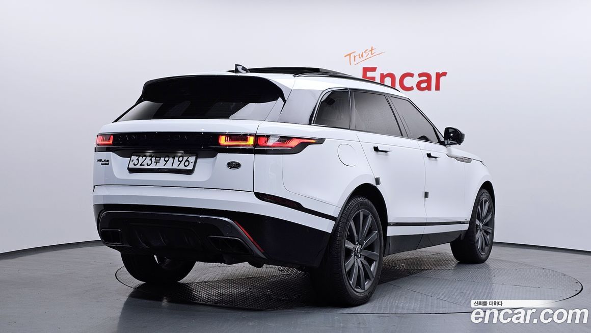 Land Rover Range Rover Velar 2020