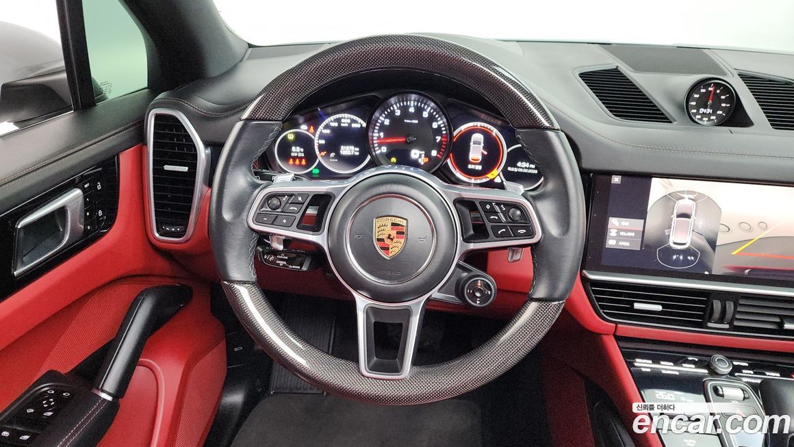 Porsche Cayenne 2021