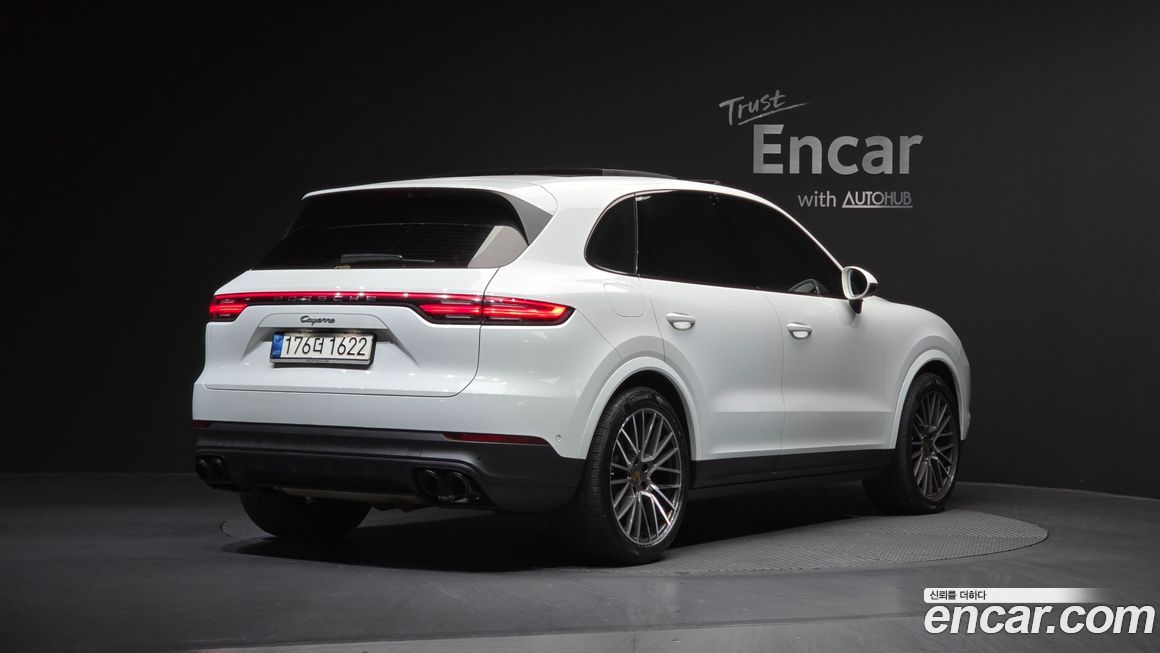 Porsche Cayenne 2022