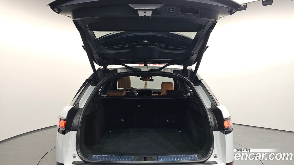 Land Rover Range Rover Velar 2020