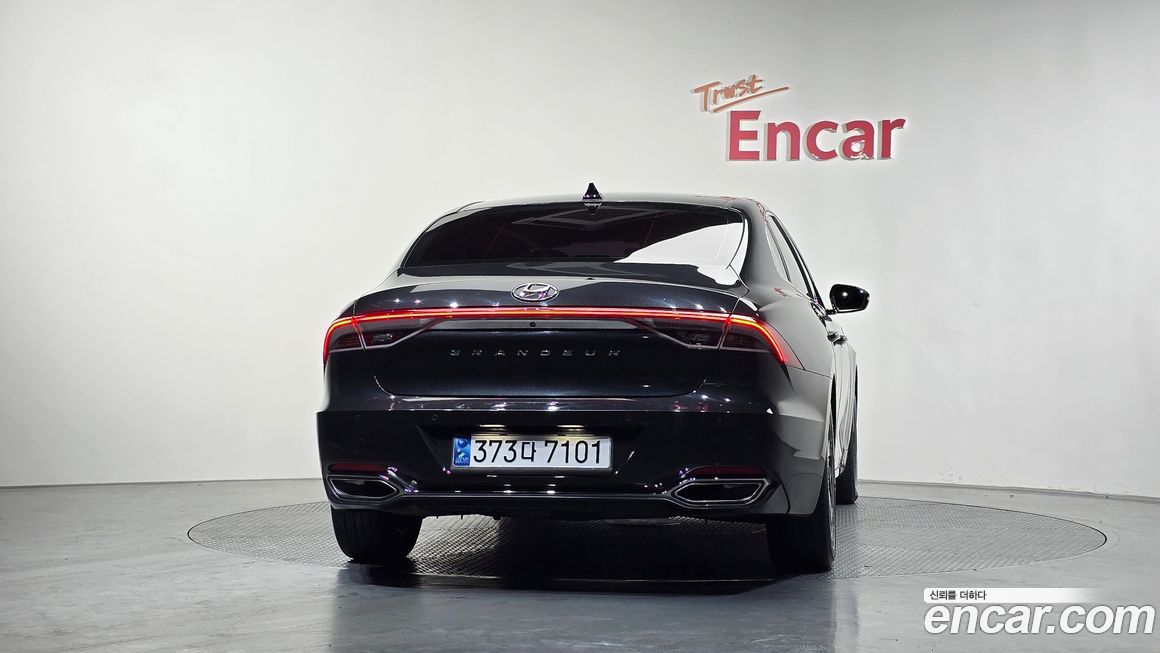 Hyundai Grandeur 2021