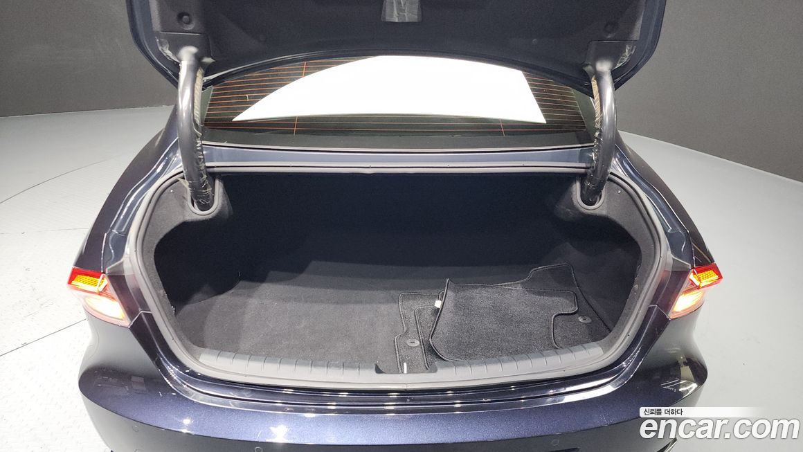 Hyundai Grandeur 2021