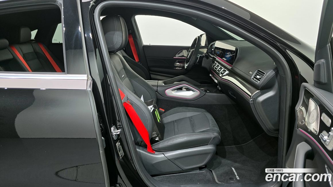 Mercedes-Benz GLE-Class 2025