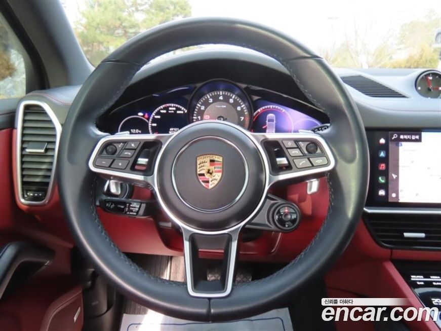 Porsche Cayenne 2022