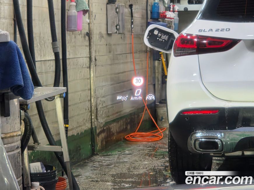 Mercedes-Benz S-Class 2023