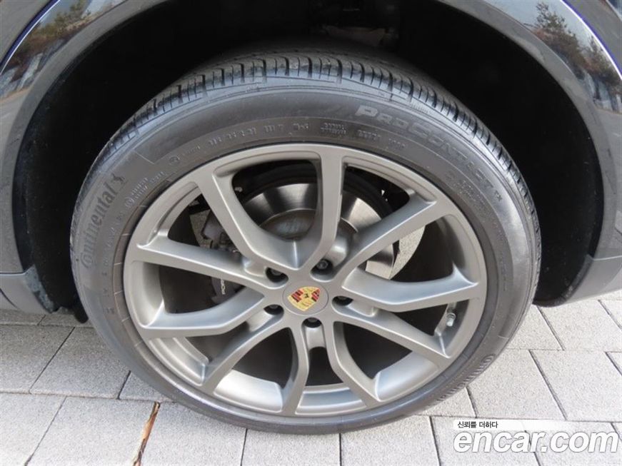 Porsche Cayenne 2022