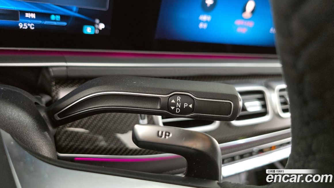 Mercedes-Benz GLE-Class 2025