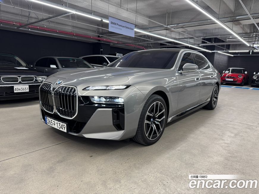 BMW 7-Series 2024