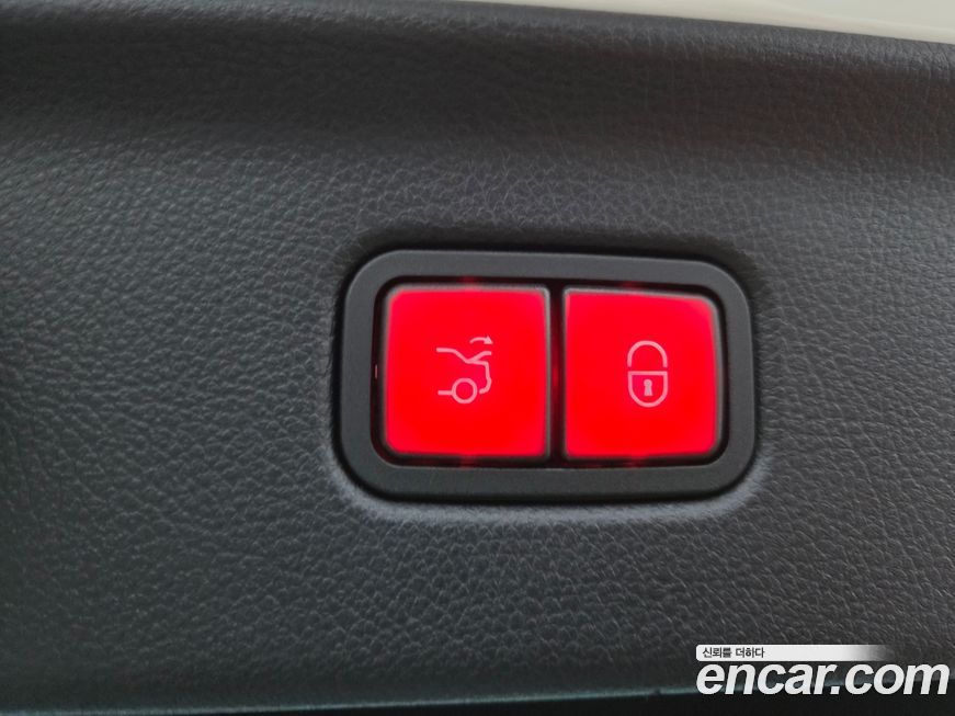 Mercedes-Benz S-Class 2023