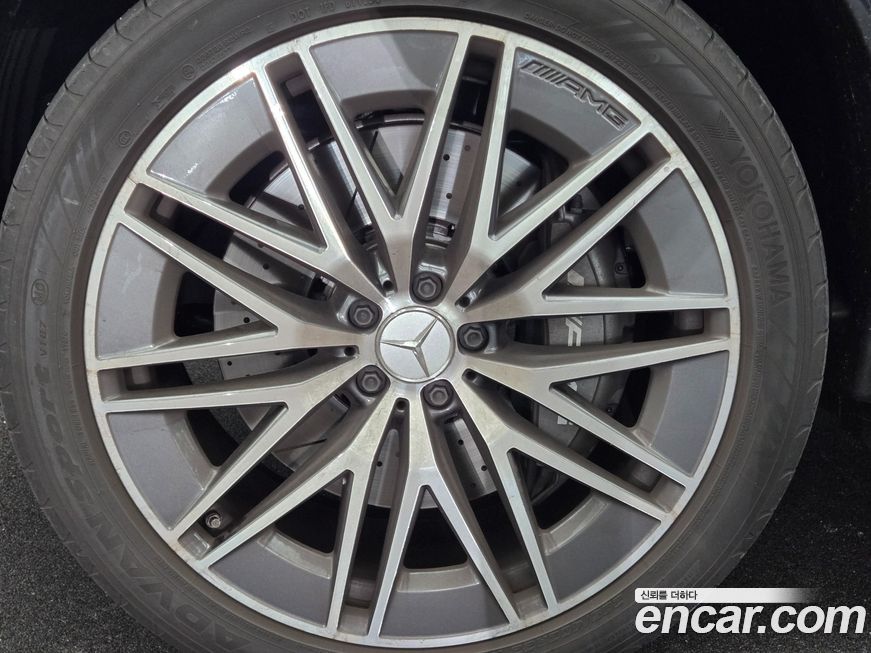 Mercedes-Benz GLE-Class 2025