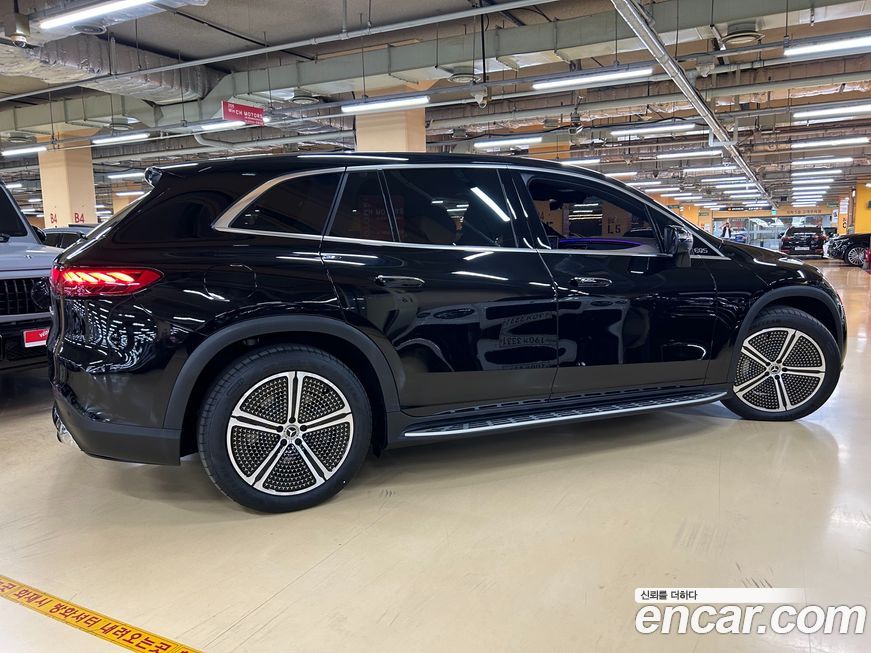 Mercedes-Benz EQS 2023