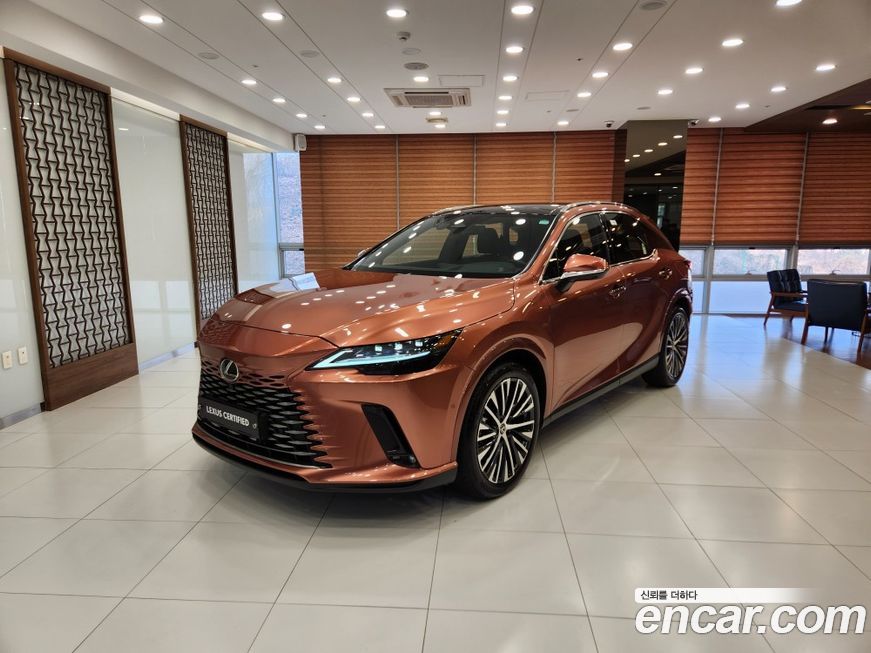 Lexus RX 2025
