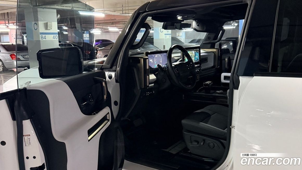 GMC Hummer EV 2026