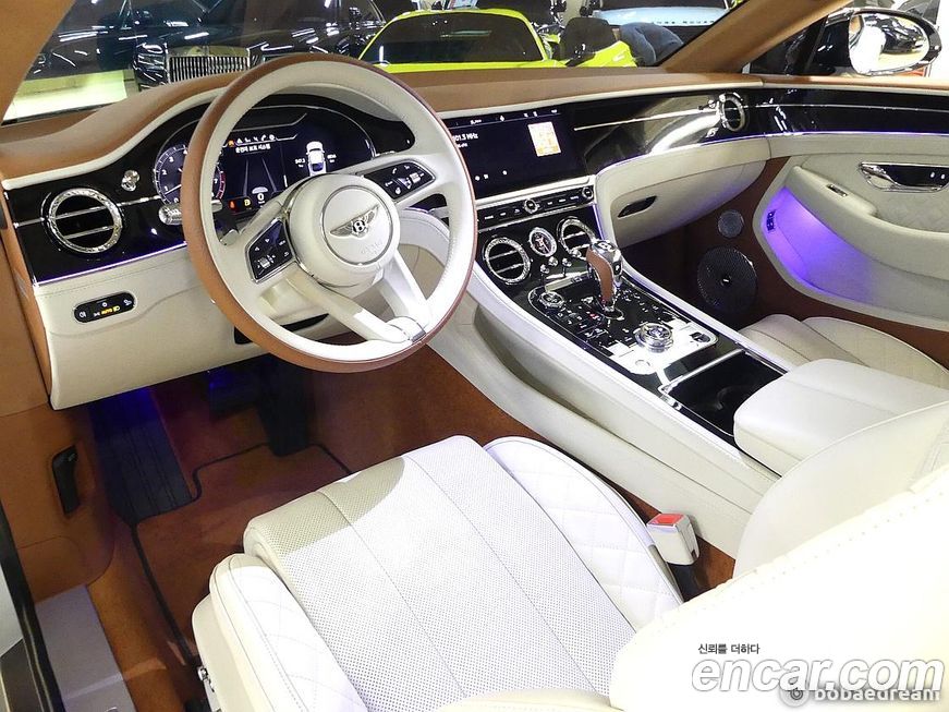 Bentley Continental 2023