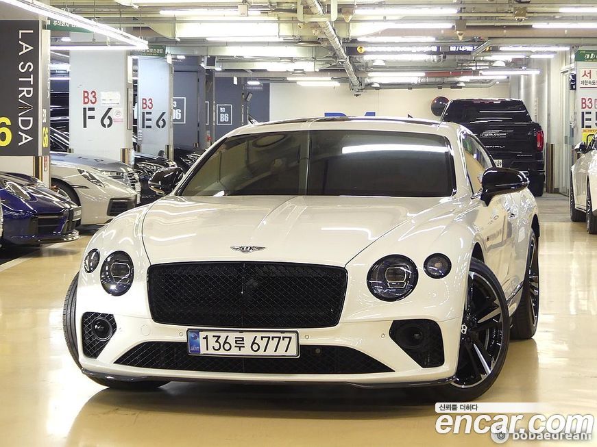 Bentley Continental 2023