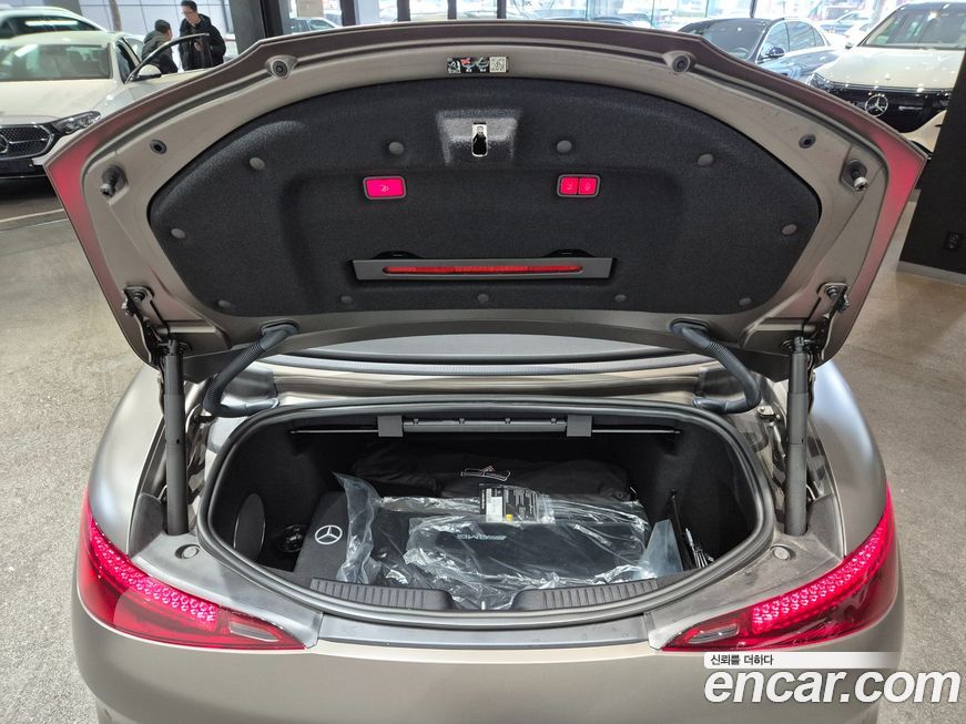 Mercedes-Benz SL-Class 2024