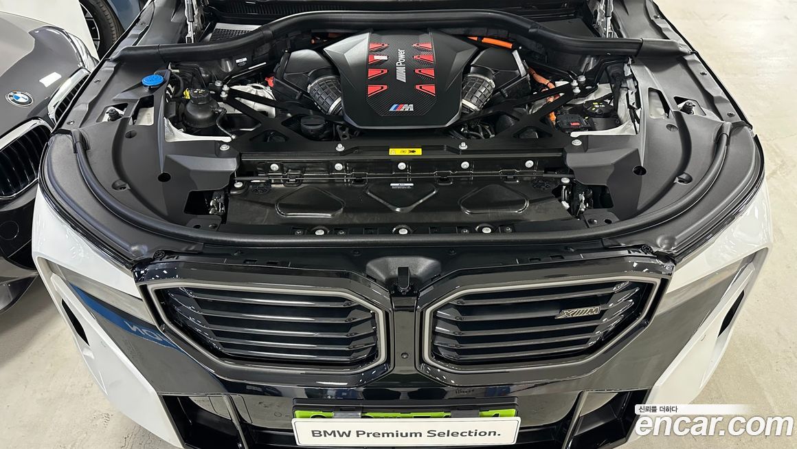 BMW XM 2025