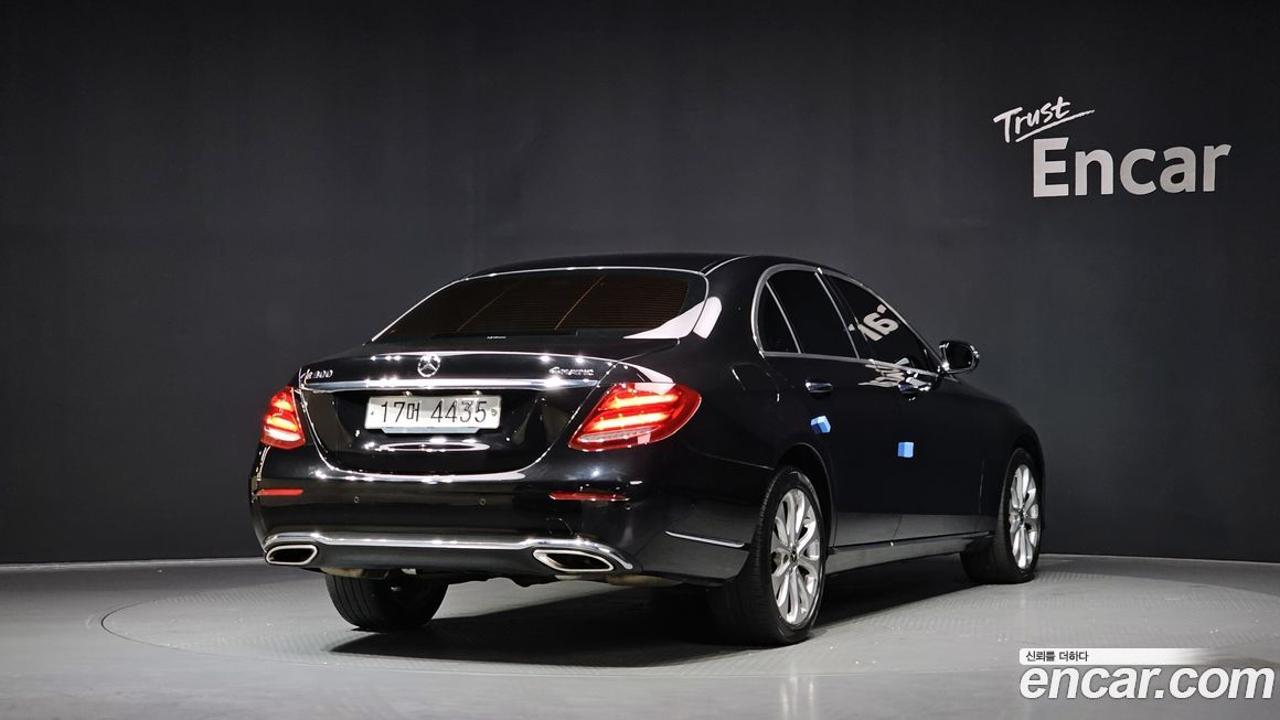 Mercedes-Benz E-Class 2019