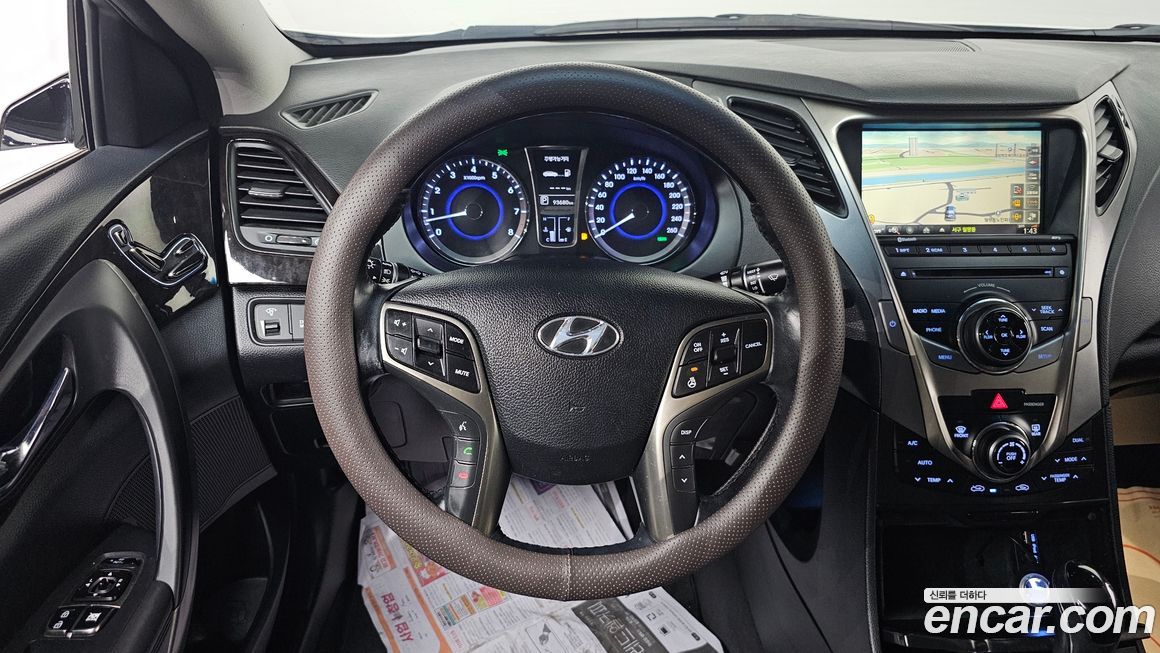 Hyundai Grandeur 2014