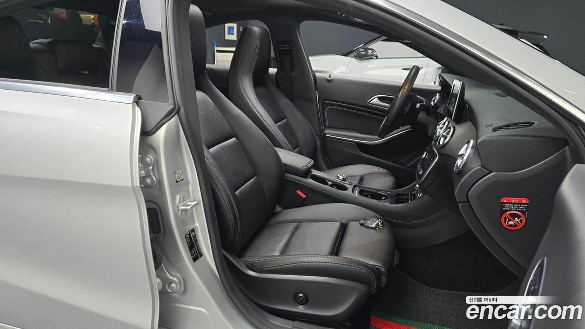 Mercedes-Benz CLA-Class 2017