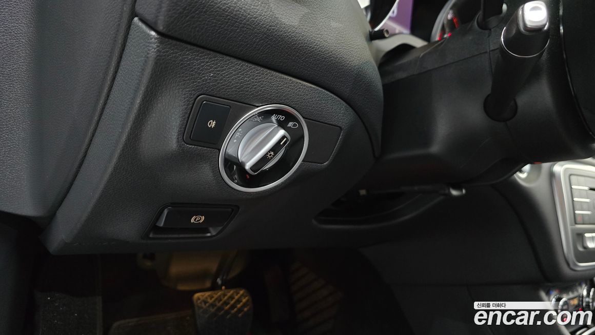 Mercedes-Benz CLA-Class 2017