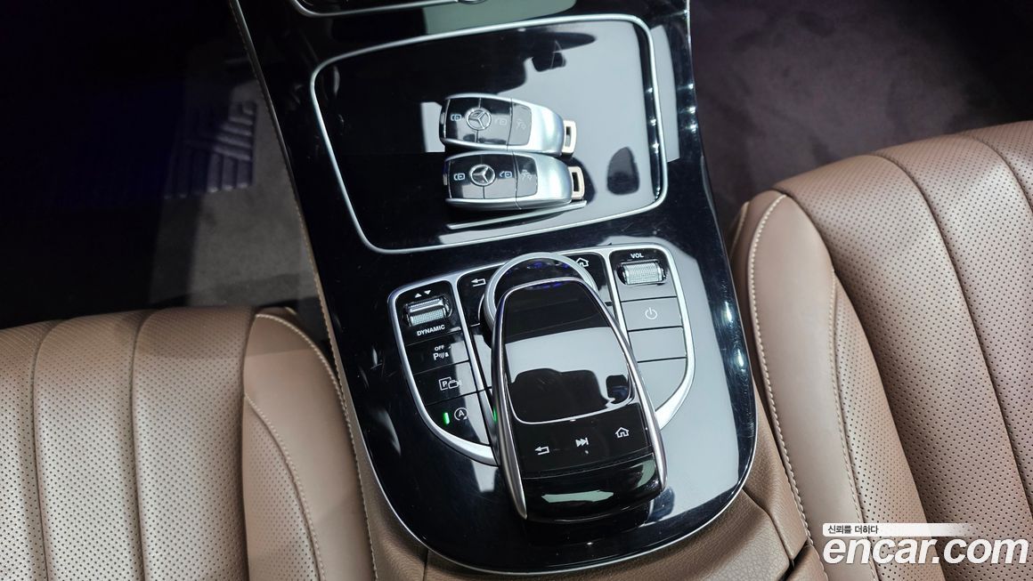 Mercedes-Benz E-Class 2019