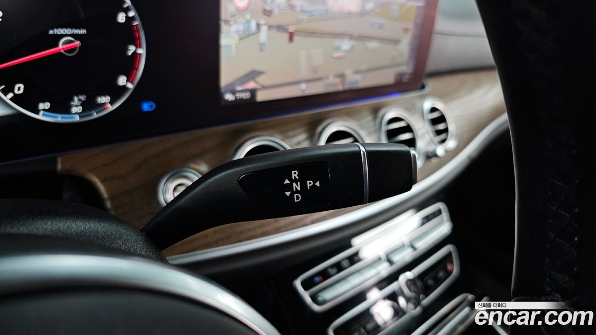 Mercedes-Benz E-Class 2019