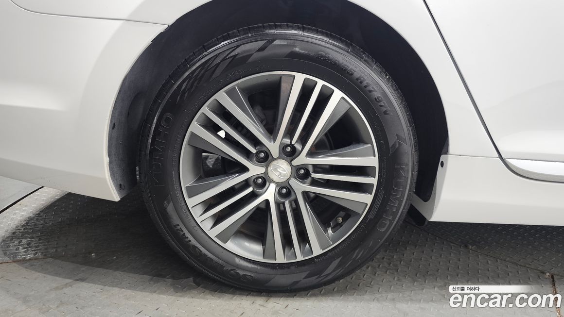 Hyundai Grandeur 2014