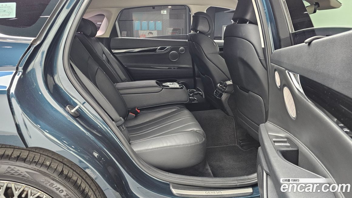 Genesis G80 2021