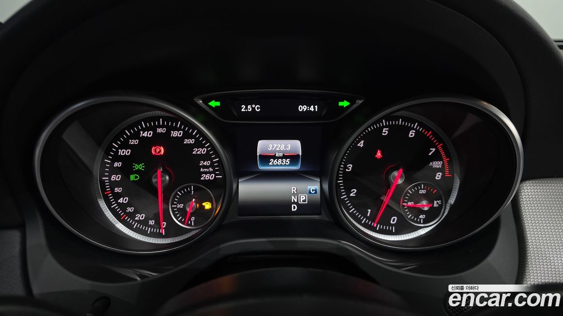 Mercedes-Benz CLA-Class 2017