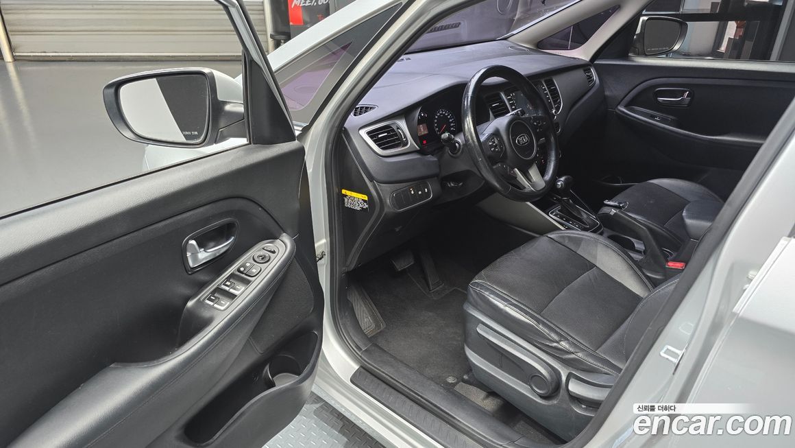 Kia Carens 2018