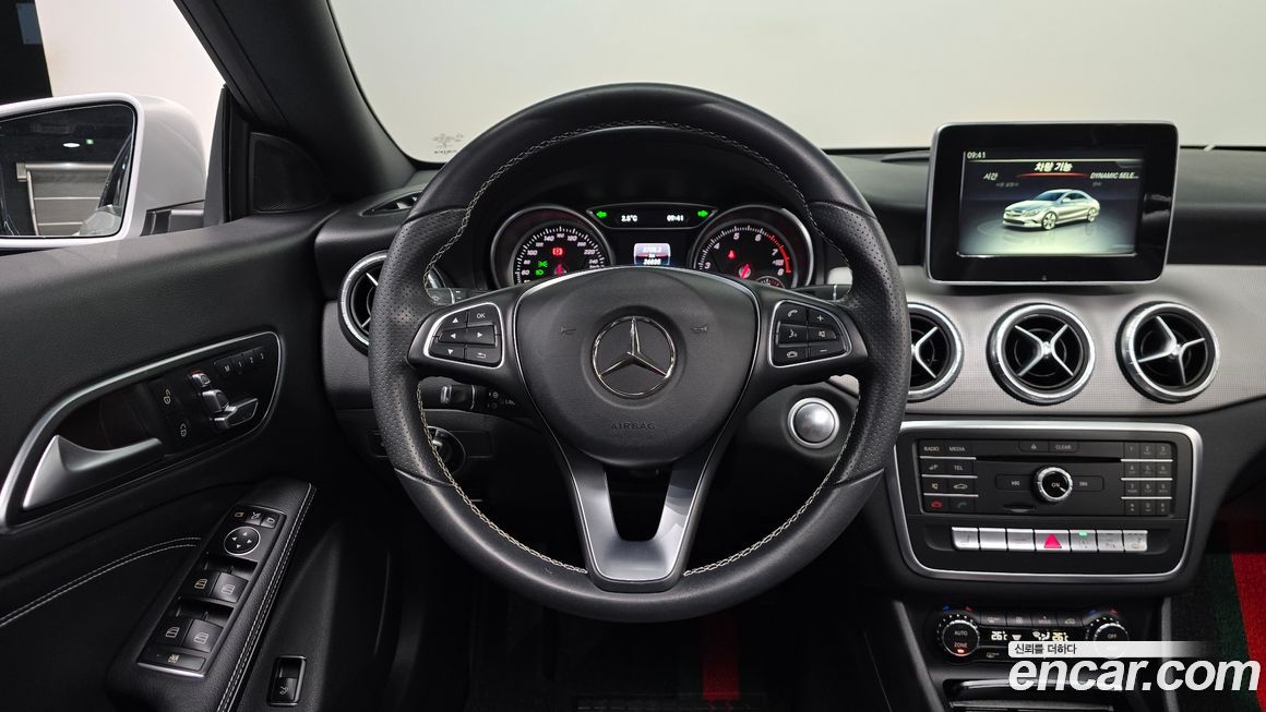 Mercedes-Benz CLA-Class 2017
