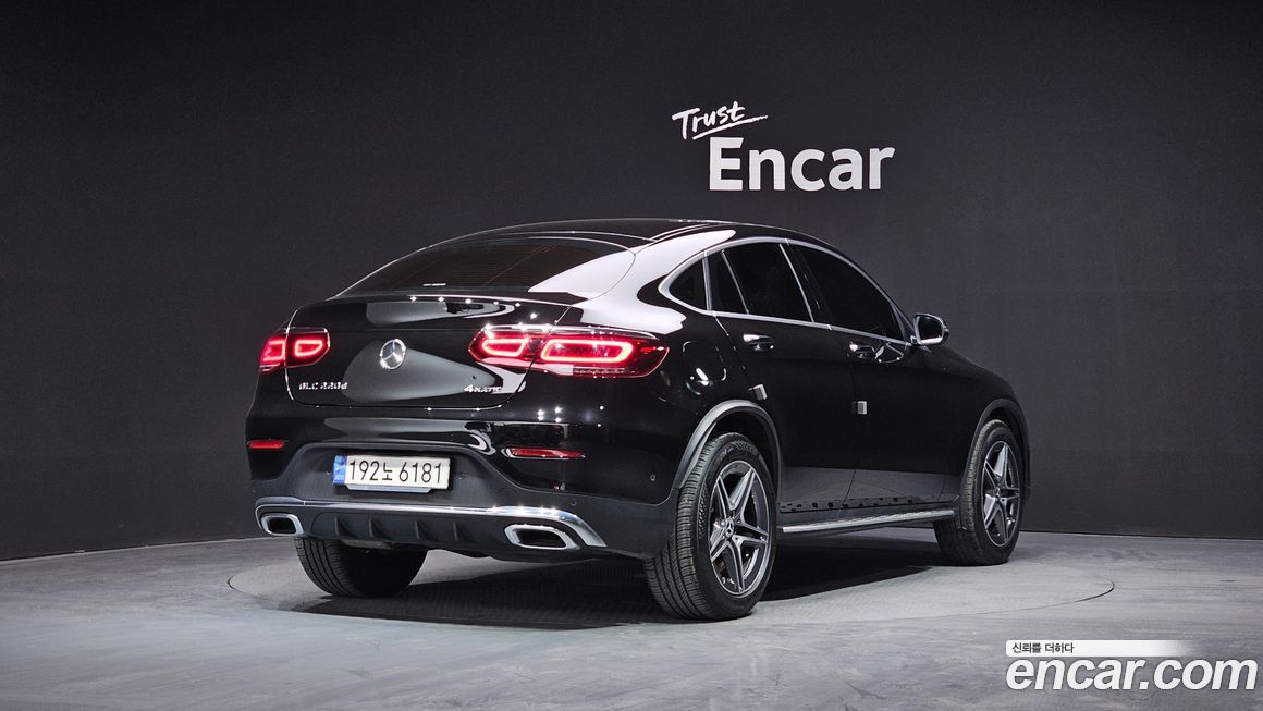 Mercedes-Benz GLC-Class 2021