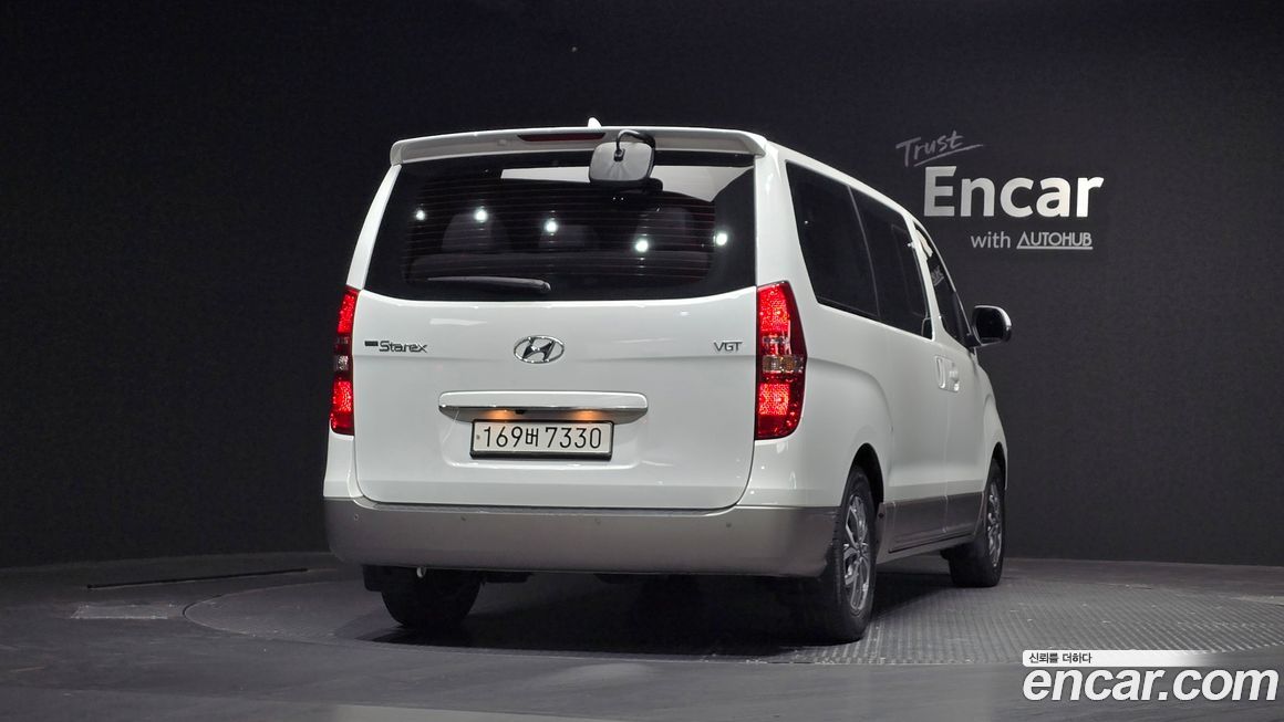 Hyundai Starex 2021
