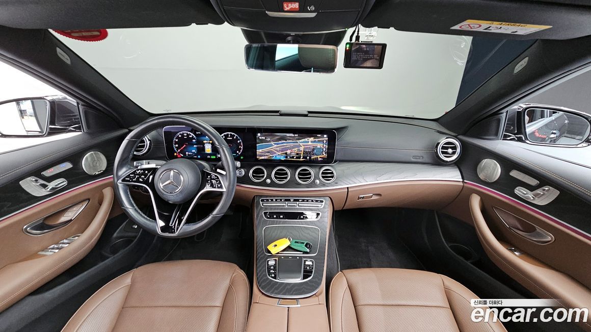 Mercedes-Benz E-Class 2021